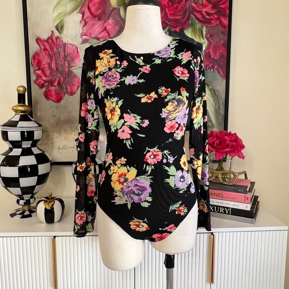 WAYF Women's Floral Sheer Mesh Long Sleeve Scoop Back Bodysuit Size Small NWT